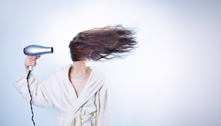Ernährungs-Tipps: So isst du dir die Haare lang