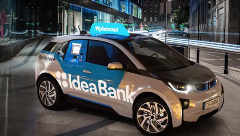 Bank baut BMW i3 zum mobilen Geldautomaten um