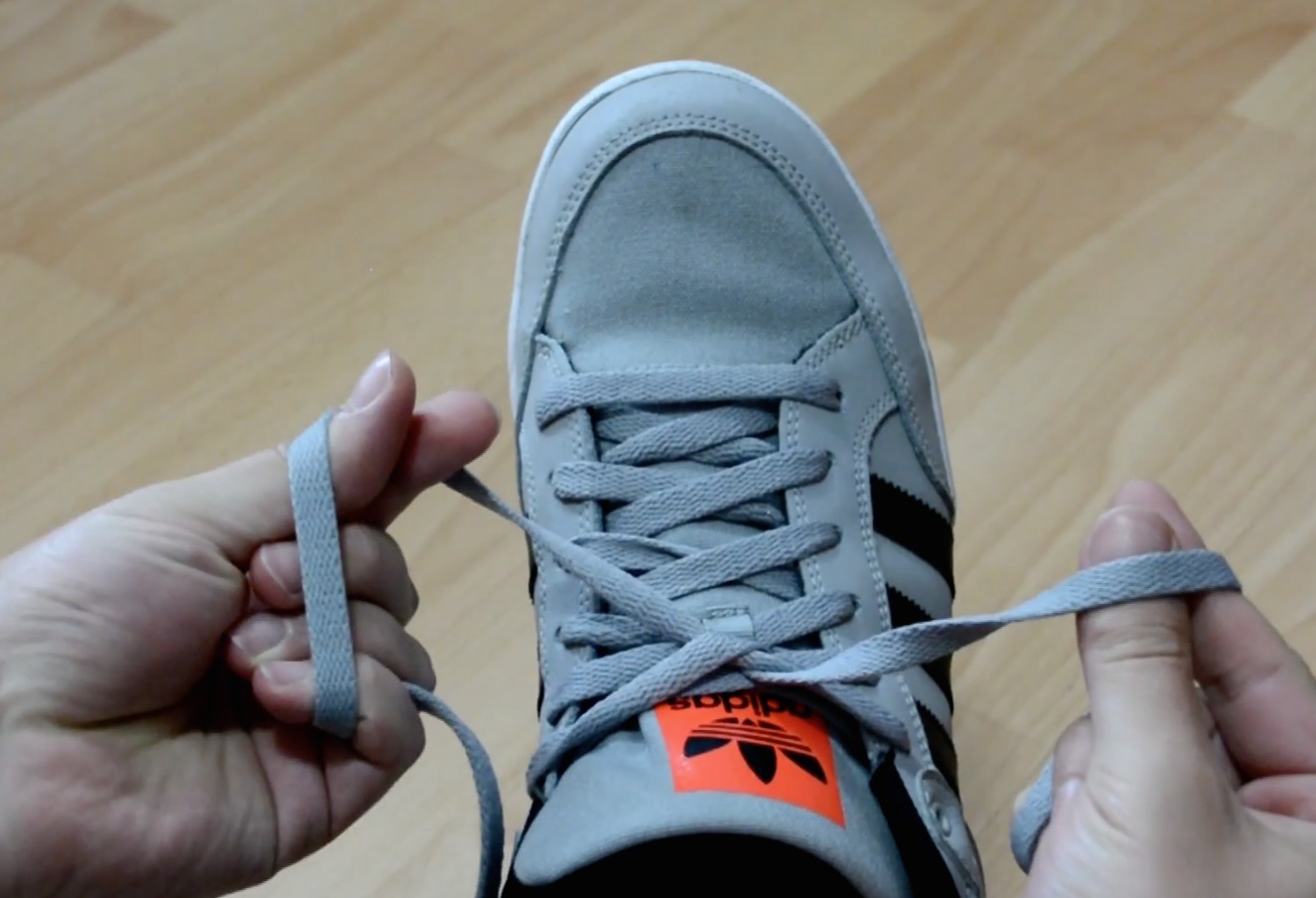 Шнуровка кроссовок без узлов